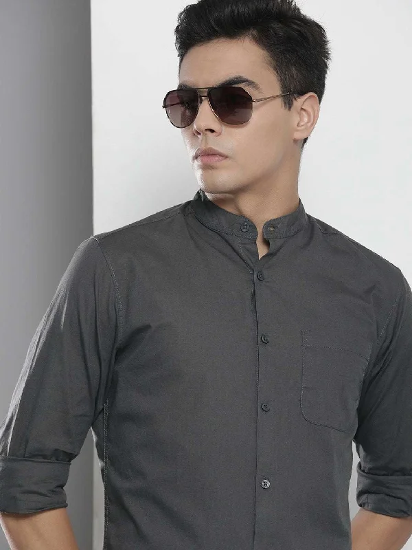 Men's Solid Regular Fit Shirt