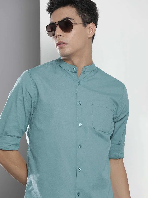 Men's Solid Regular Fit Shirt