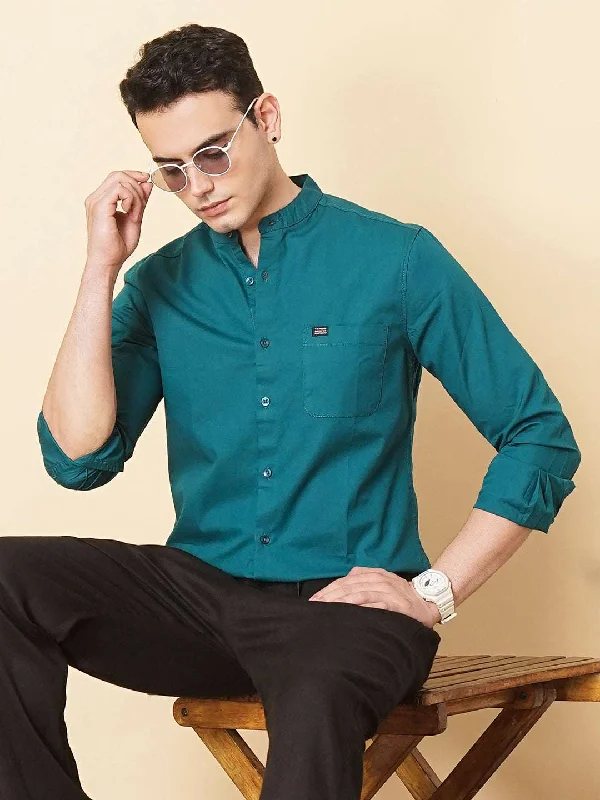 Men's Solid Regular Fit Shirt